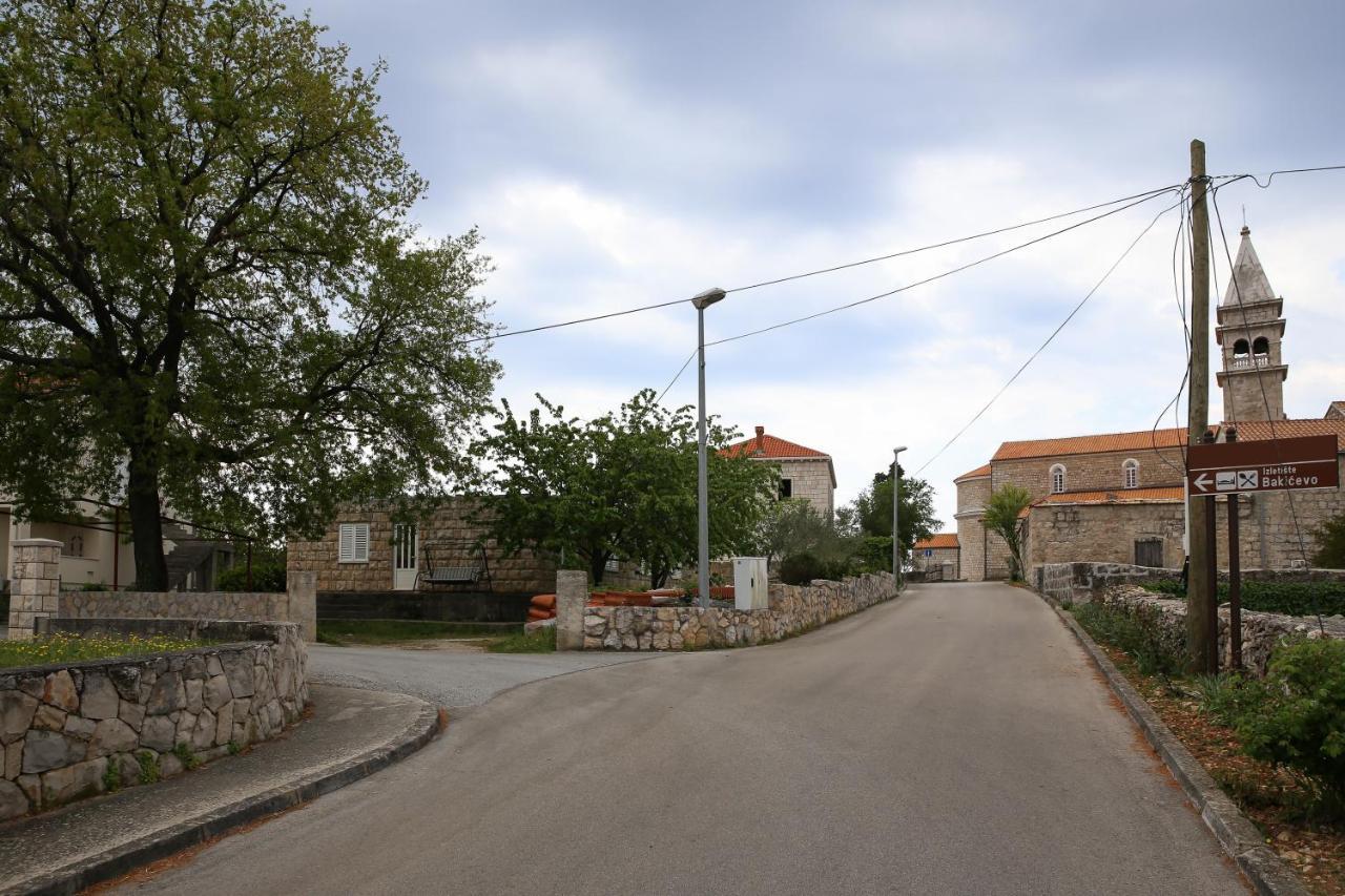 Čilipi Country House Bakicevo מראה חיצוני תמונה